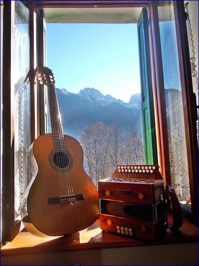 Chitarra e organetto